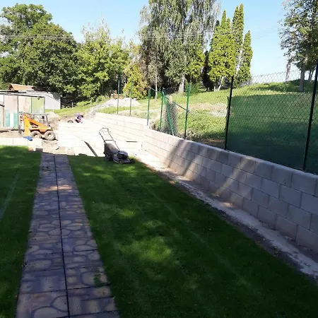 Penzion Na Sukromi Kika Santovka