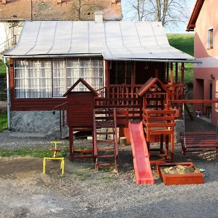 Na Sukromi Kika Guest house Santovka